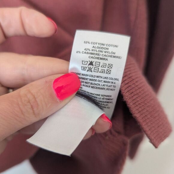 Lucky Brand Red V-Neck Pullover Sweater | Women’s Small | Cashmere Blend - Picture 3 of 4